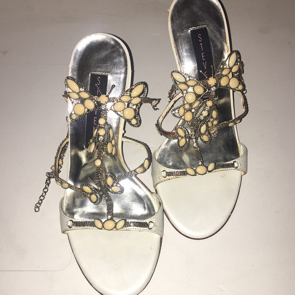 Butterfli white Leather heel